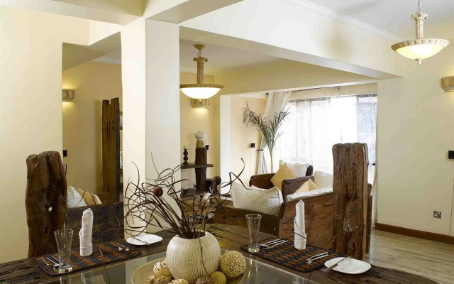 Cysuites Apartment Hotel