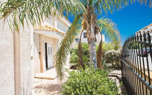 Villa Mandy AQ Ma14