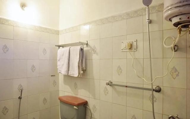 Hotel Swarn Palace by OYO Rooms