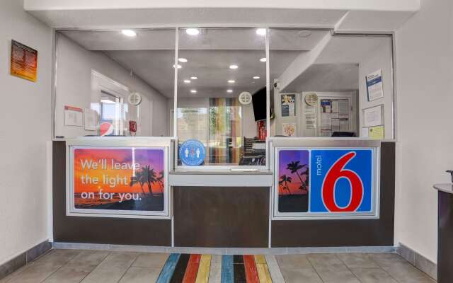 Motel 6 San Bernardino North