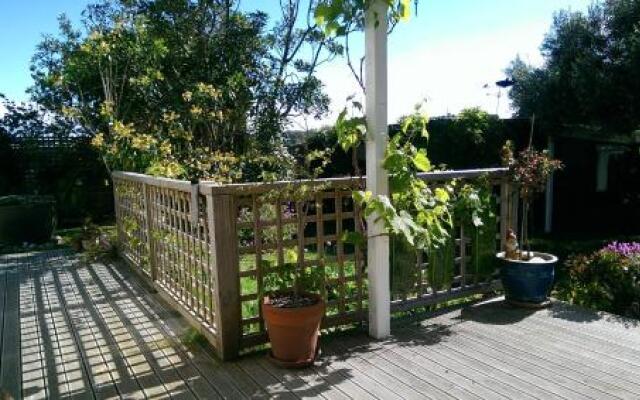 Rainbow Cottage B&B