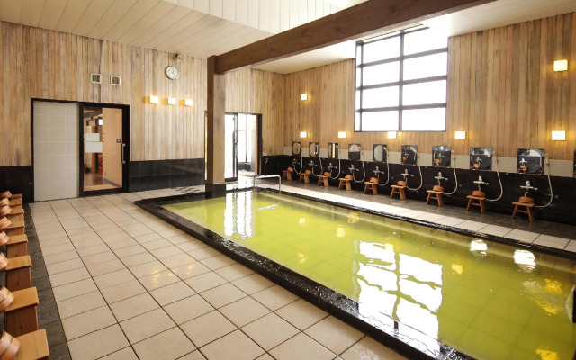 Nagoya Crown Hotel