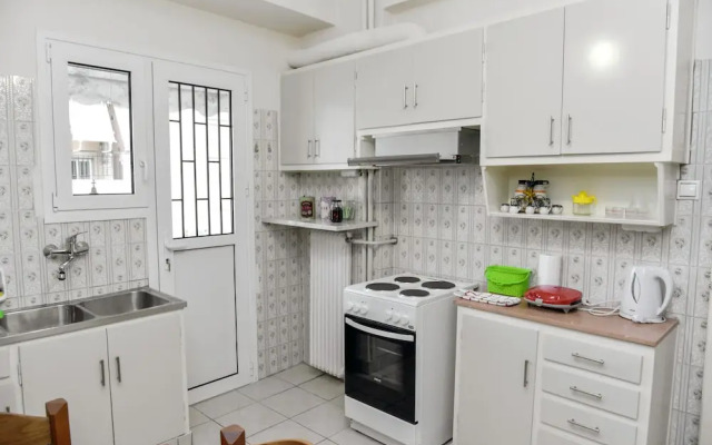 Cozy & Spacious Apartment in Central