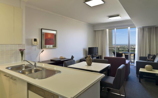 Meriton Suites Bondi Junction