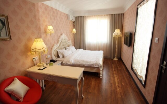 Camilla Business Hotel