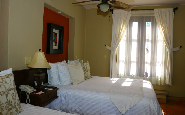 Posada del Cortes Hotel