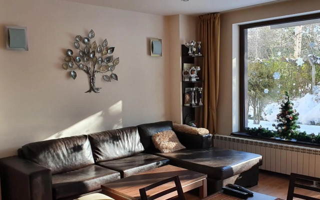 Terra-Balkan delux private apartment - Golf & Skiing