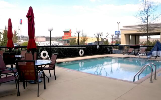 Hampton Inn & Suites Birmingham-Pelham (I-65)