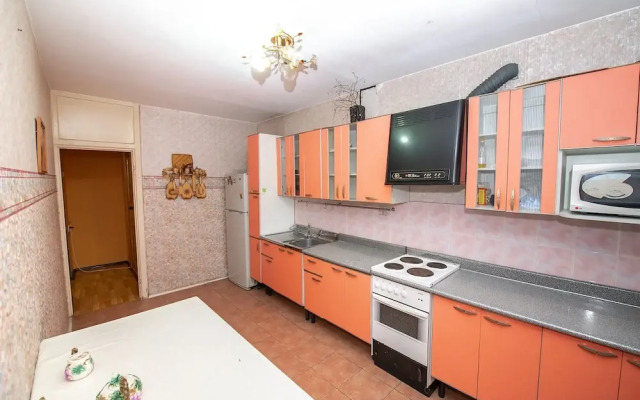 Apartment on Okeanskiy Pr. 48-29