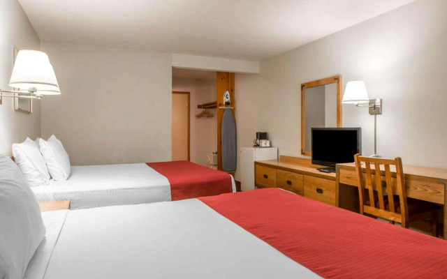 Rodeway Inn Lake Placid South