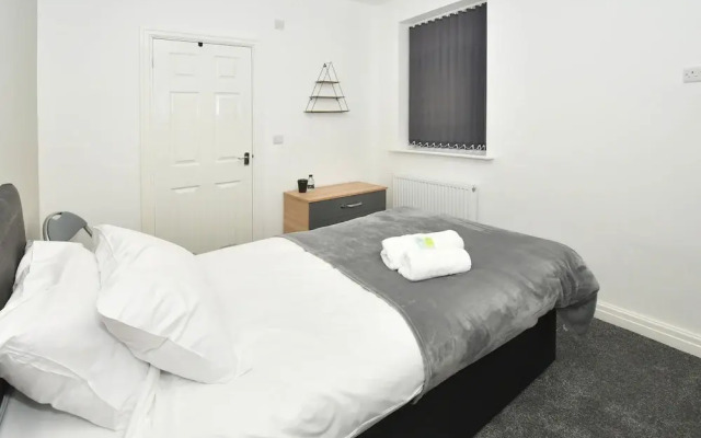 Townhouse@ 147 Westminster Street Crewe