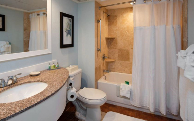 Island Grand at TradeWinds
