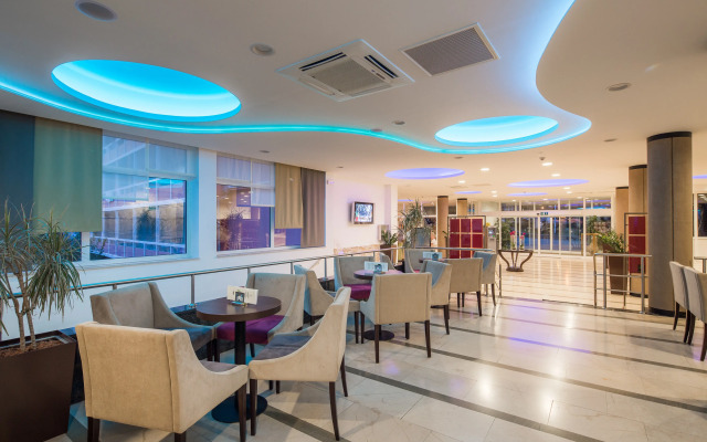 Hotel Zora