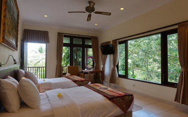 Cempaka Belimbing Villas