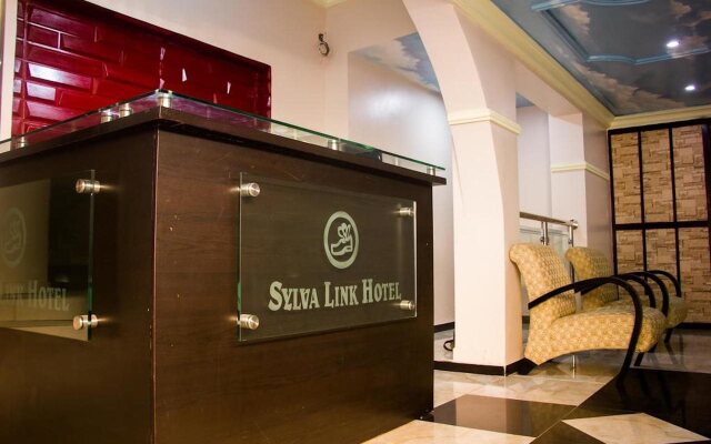 Sylva Link Suites