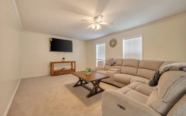 2900sqft villa near ski & snowboarding