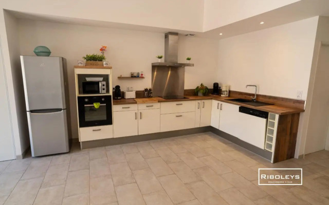 Sublime Loft de 130m² calme à Vias-Village