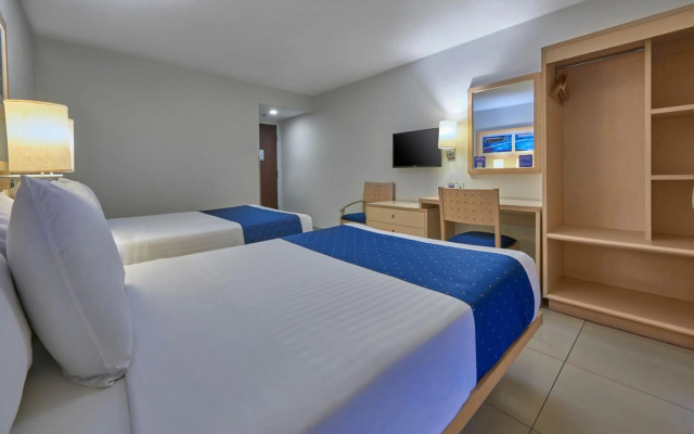 City Express by Marriott Manzanillo