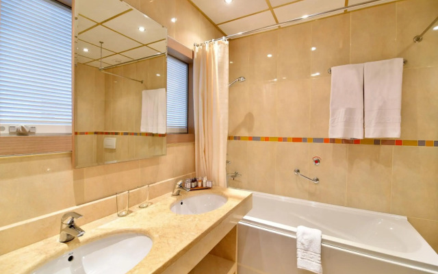Flamingo Grand Hotel & SPA
