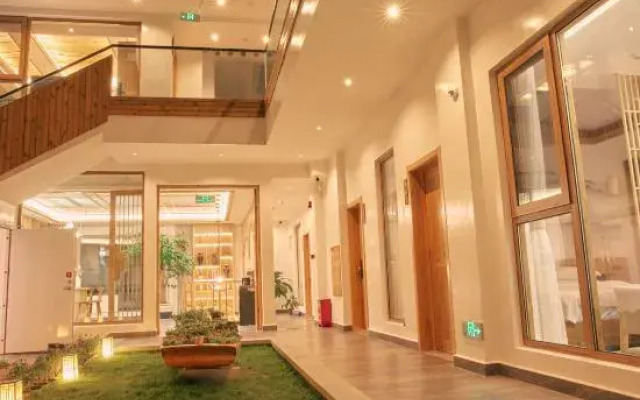 Lushan Yueyue Liangshe Homestay