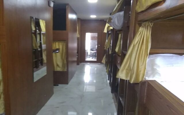 Ahlan Dormitory - Hostel