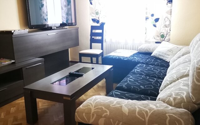 ALMAALQUILER Pepe's Place