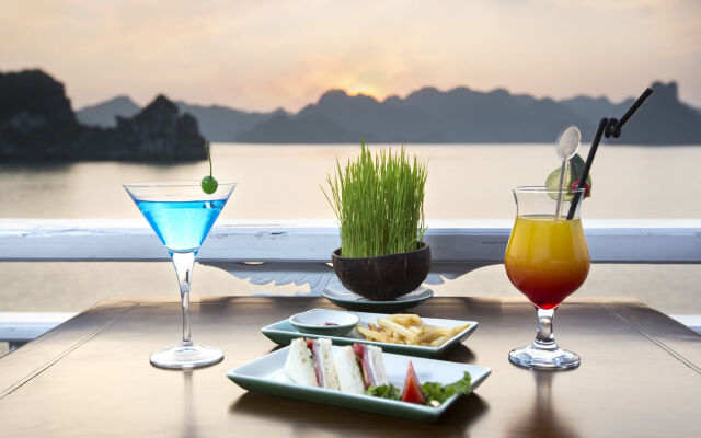 Aphrodite Cruises
