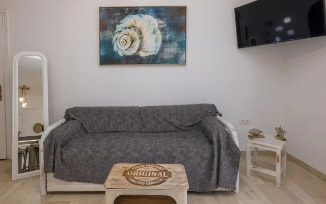Zen Beach House in Tinos 2