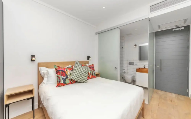 Studio With City Views