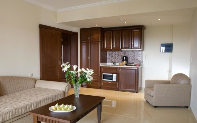Royal Nidri Hotel & Apartments