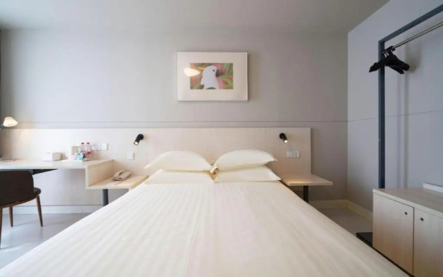 Home Inn Xi'an Fengcheng 8th Road Zhengxie