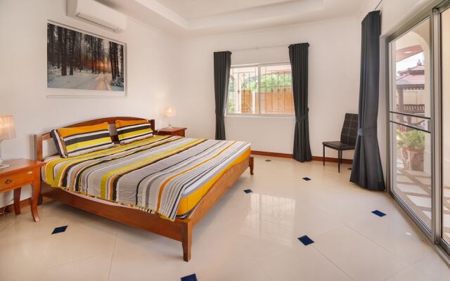 Villa Bos Near the Beach of Jomtien