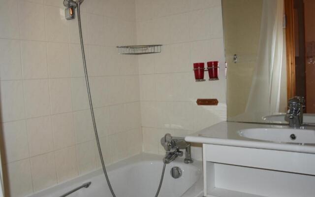 Appartement Pralognan-la-Vanoise, 2 pièces, 4 personnes - FR-1-464-89