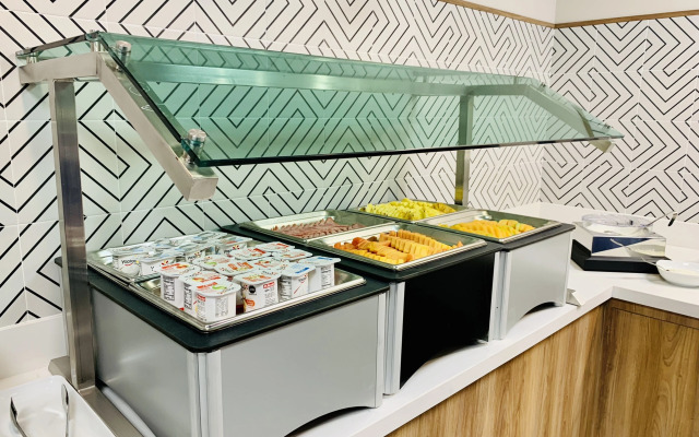 Holiday Inn Express Guadalajara Vallarta Poniente