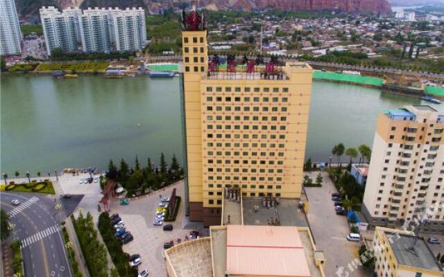 Hongrui Holiday Hotel