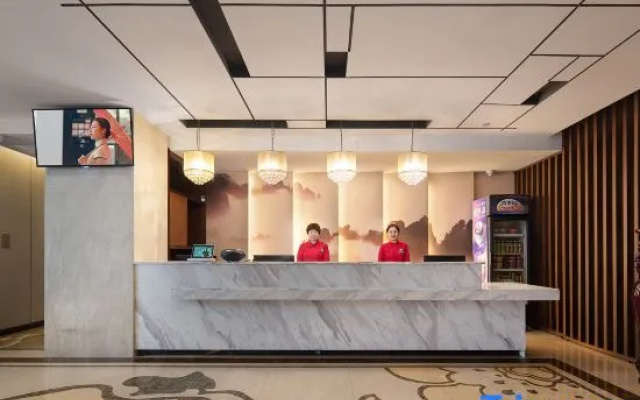 WANXI HOTEL(Zhengzhou East Station Zhengdong MixC Mall)