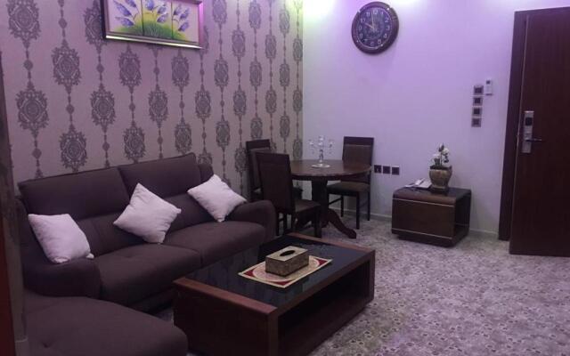 Nourth House Aparthotel