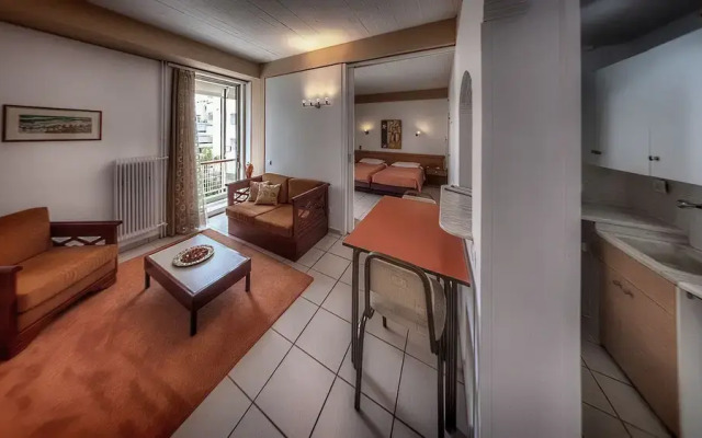 Zina Hotel Apartments