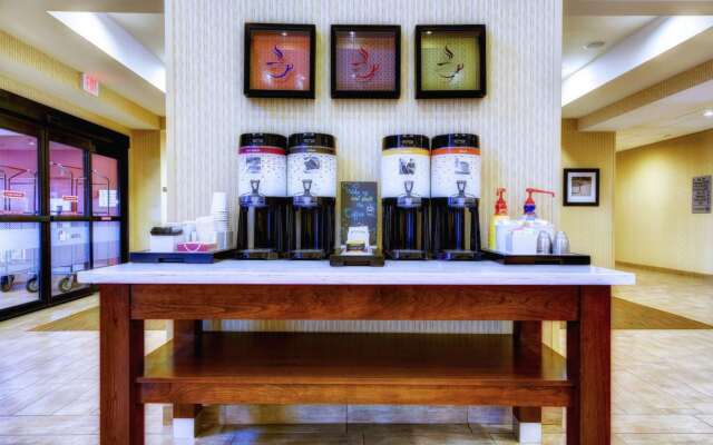 Hampton Inn & Suites Harrisburg/North