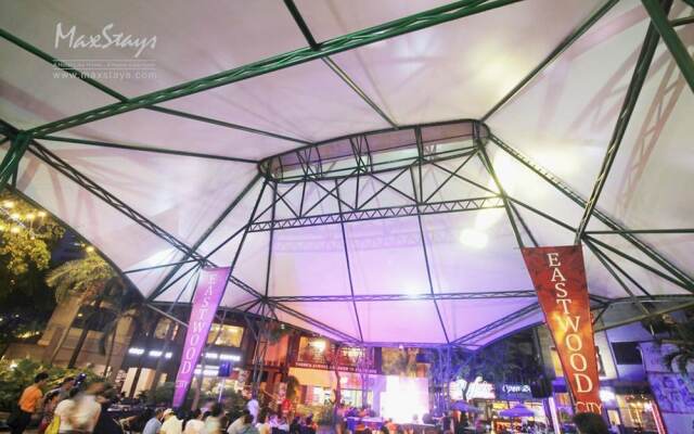 MaxStays - Max Style @ One Eastwood Avenue