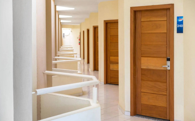 Hotel Porto Nápolis