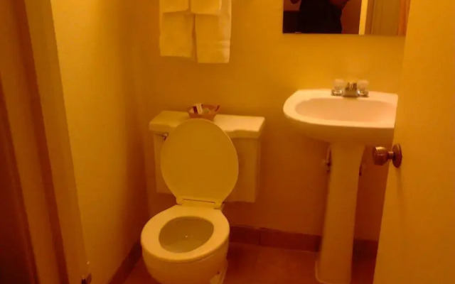 Welcome Inn St. Johns