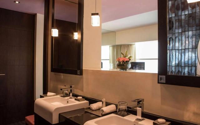 Sofitel Casablanca Tour blanche