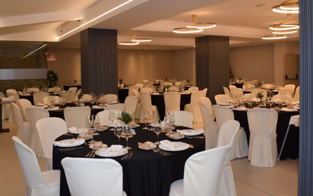 Hotel Candor