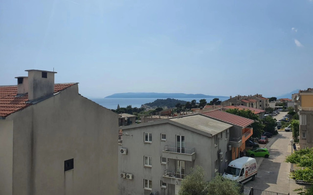 Urban City Apartment