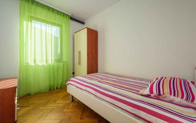 Stunning Home in Fazana With Wifi and 3 Bedrooms