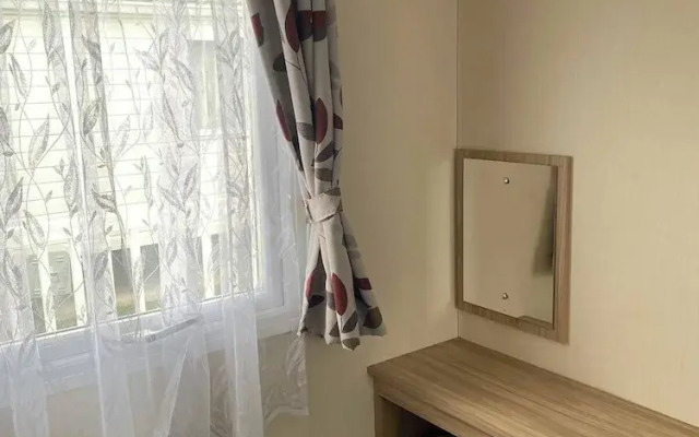 2 bed Caravan in Rhyl , dog Friendly, With Wifi