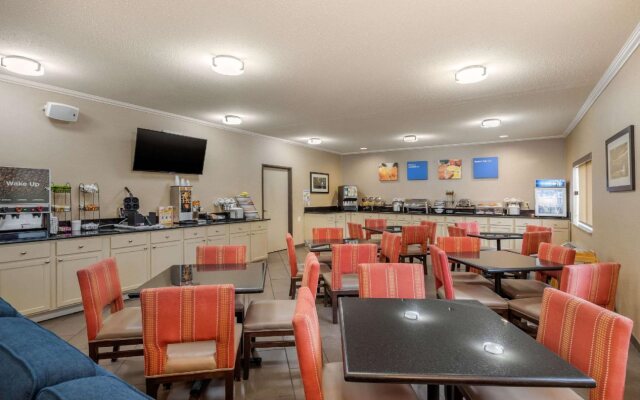 Comfort Inn Moline - Quad Cities