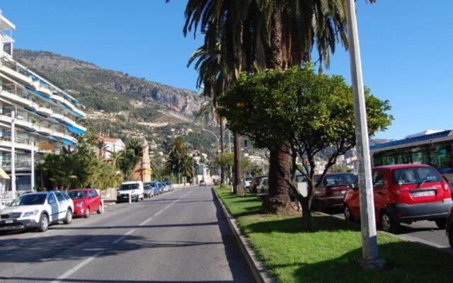 Studio Menton, 1 pièce, 4 personnes - FR-1-196-297