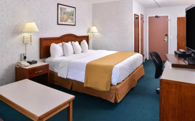 Quality Inn Hotel
